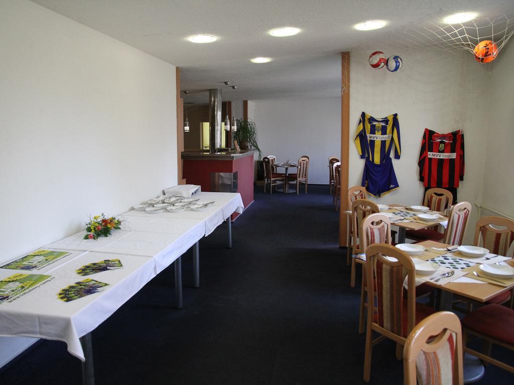 Parkhotel Opava Bagian luar foto